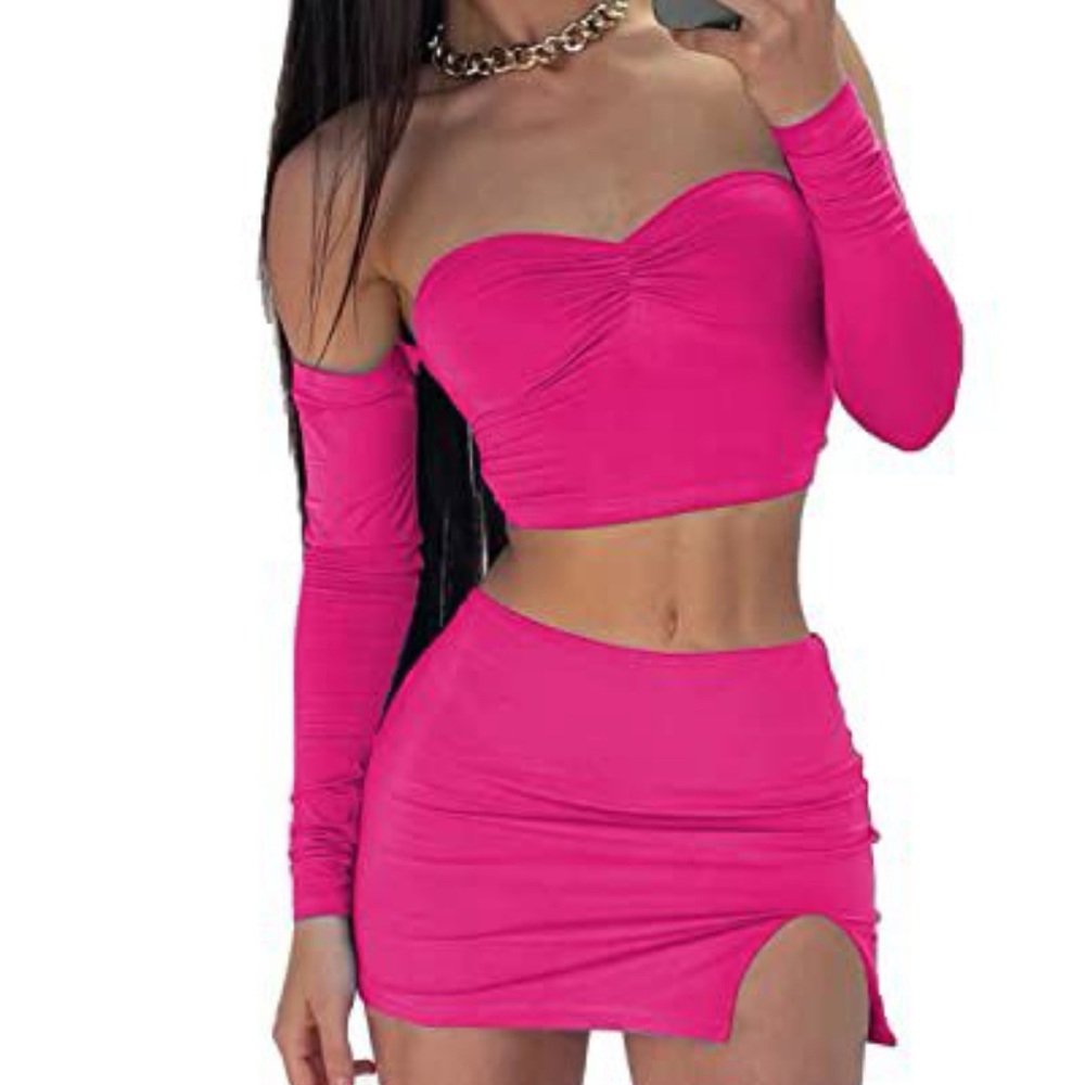 Pink Ruched Mini Skirt - Picture 3 of 6